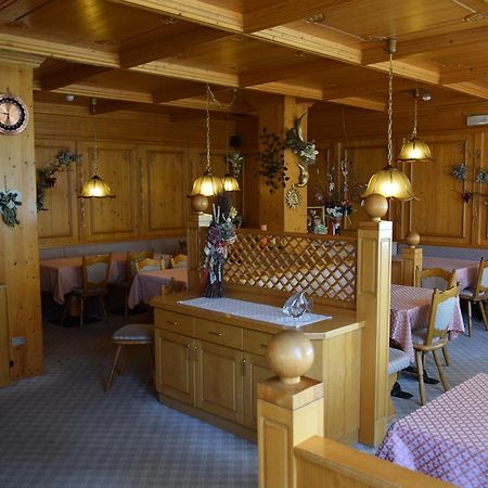 Hotel Alpenrose Alleghe Esterno foto