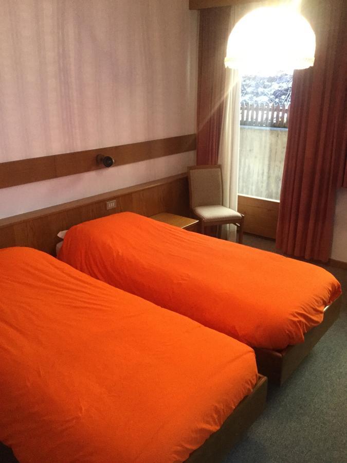 Hotel Alpenrose Alleghe Esterno foto