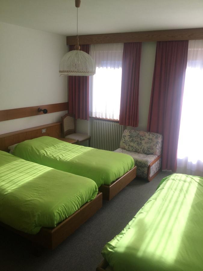 Hotel Alpenrose Alleghe Esterno foto