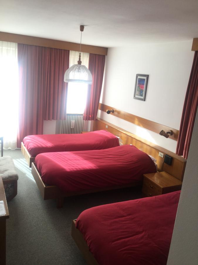 Hotel Alpenrose Alleghe Esterno foto